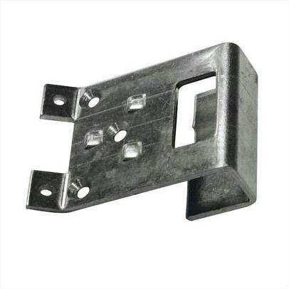 FB4 Slam lock strike plate